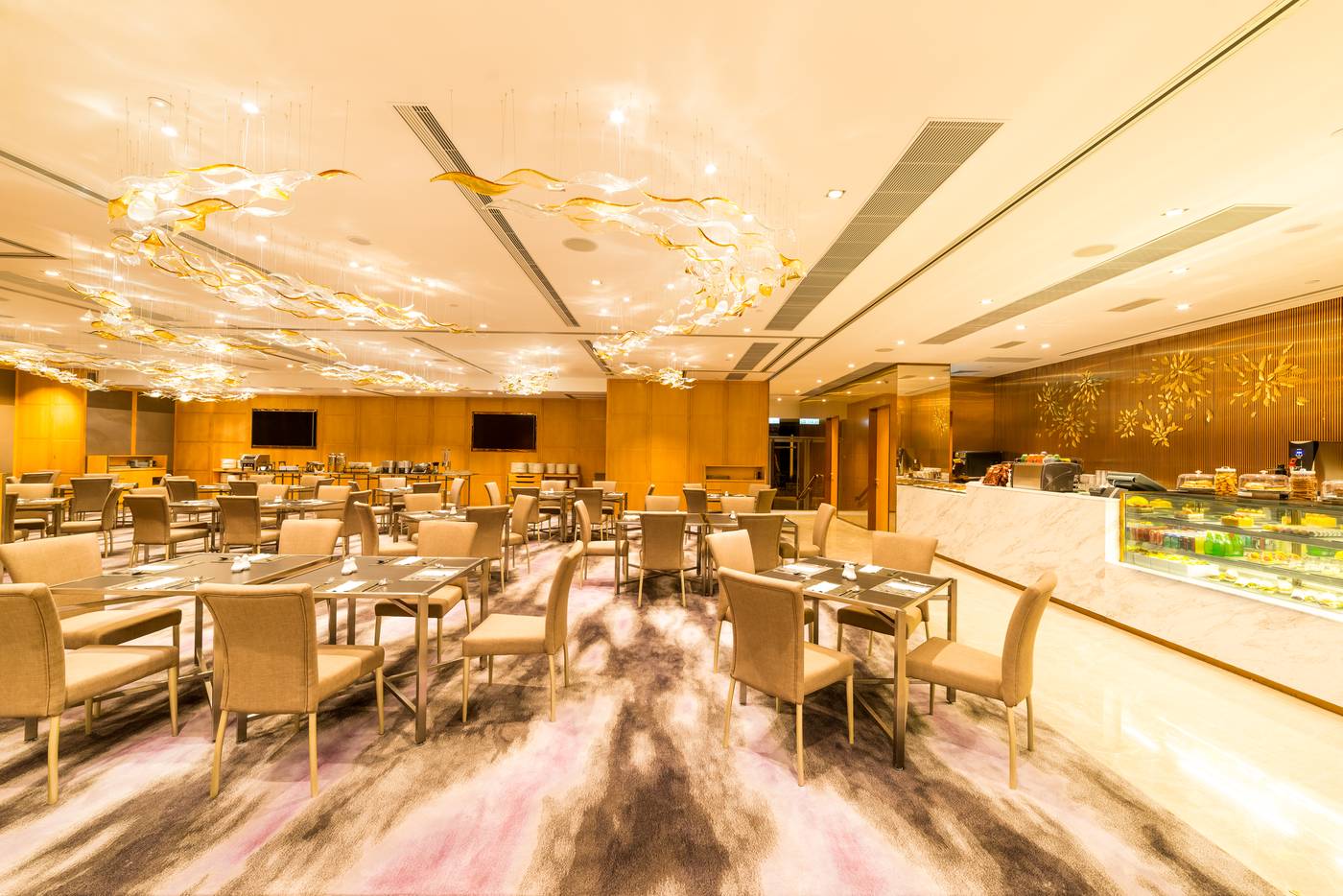 Kowloon-Harbourfront-Hotel-Restaurant-16