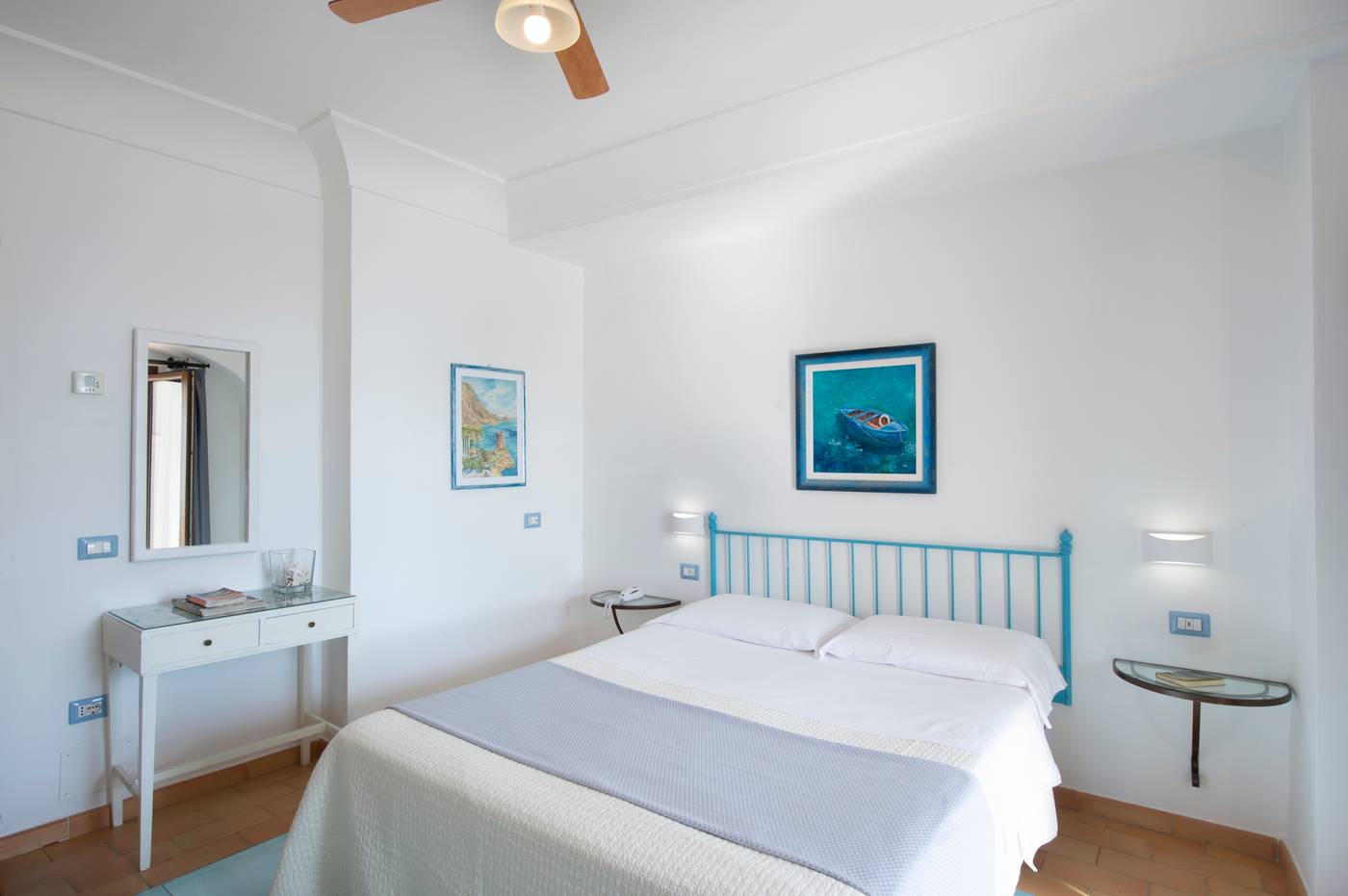 Maresca-Hotel-Praiano-Room-17