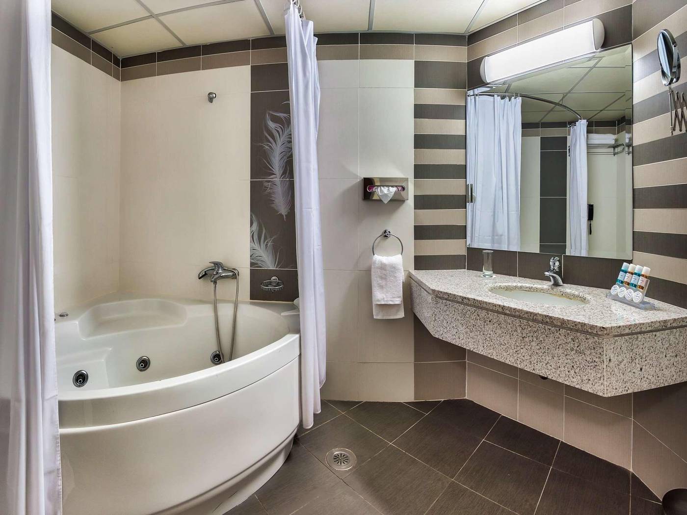 Athens-Cypria-Room-58