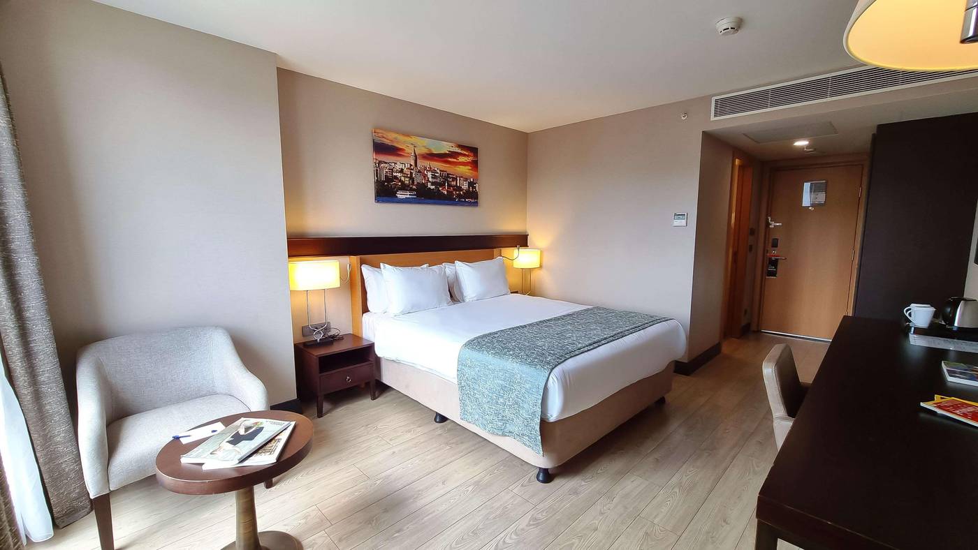 Port-Bosphorus-Hotel-Room-27