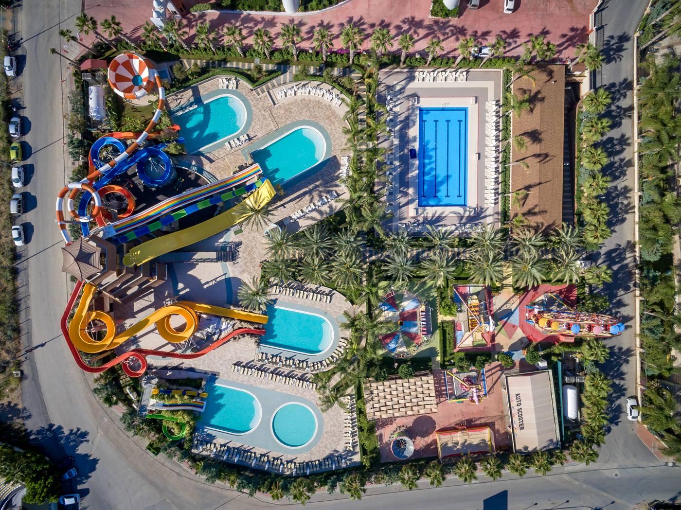 Royal-Dragon-Hotel-Pool-21