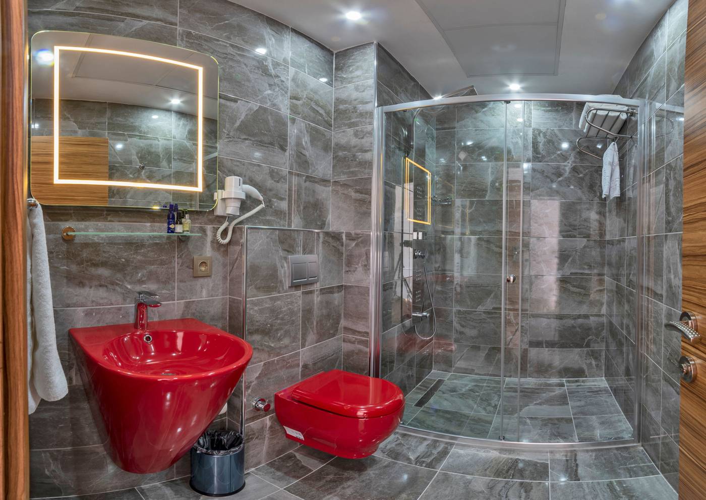 La-Wisteria-Boutique-Hotel-Room-34