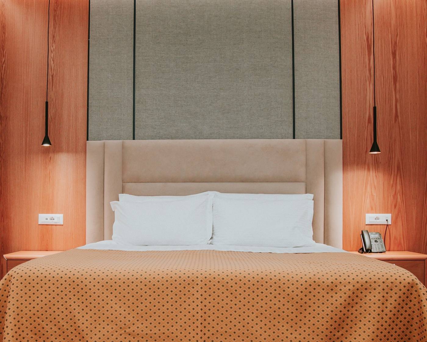 Hotel Airport Tirana 12.12.25