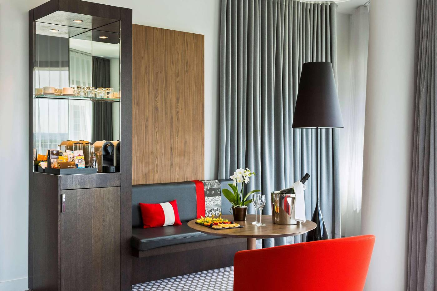 Melia-Paris-La-Defense-Room-45