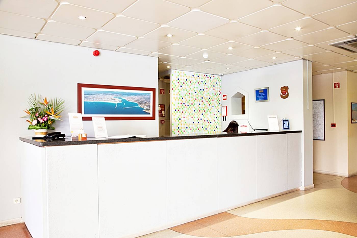 Club-Amarilis-Lobby-31