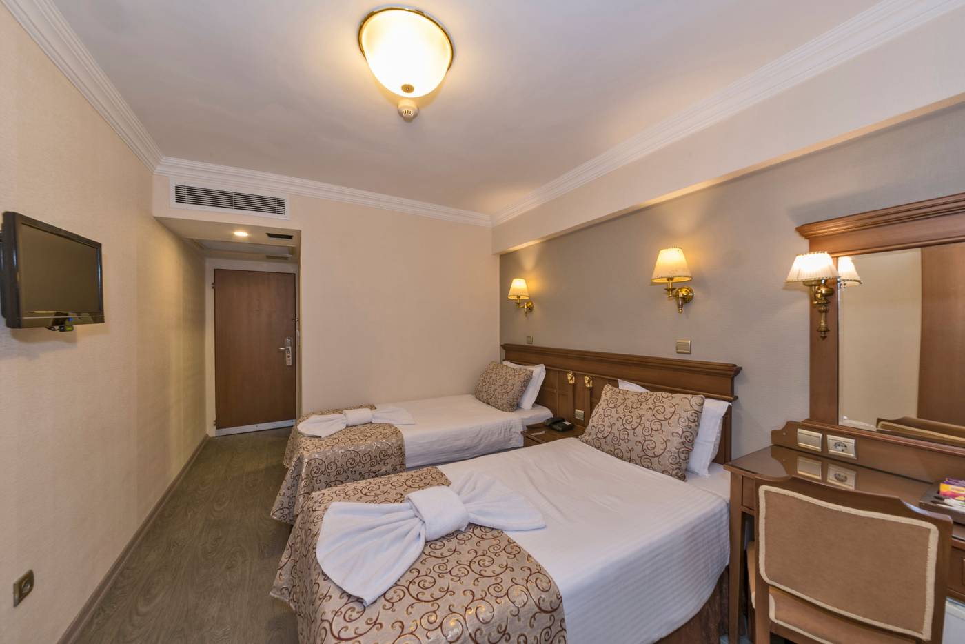 Laleli-Gonen-Hotel-Room-16