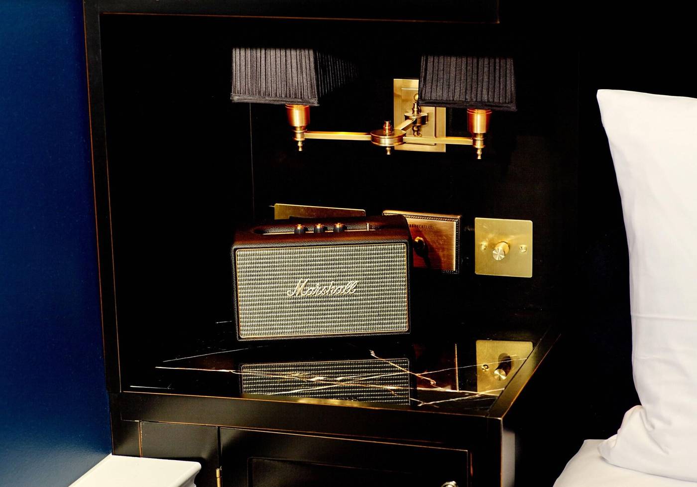 Provocateur--Berlin--A-Member-Of-Design-Hotels-Room-38