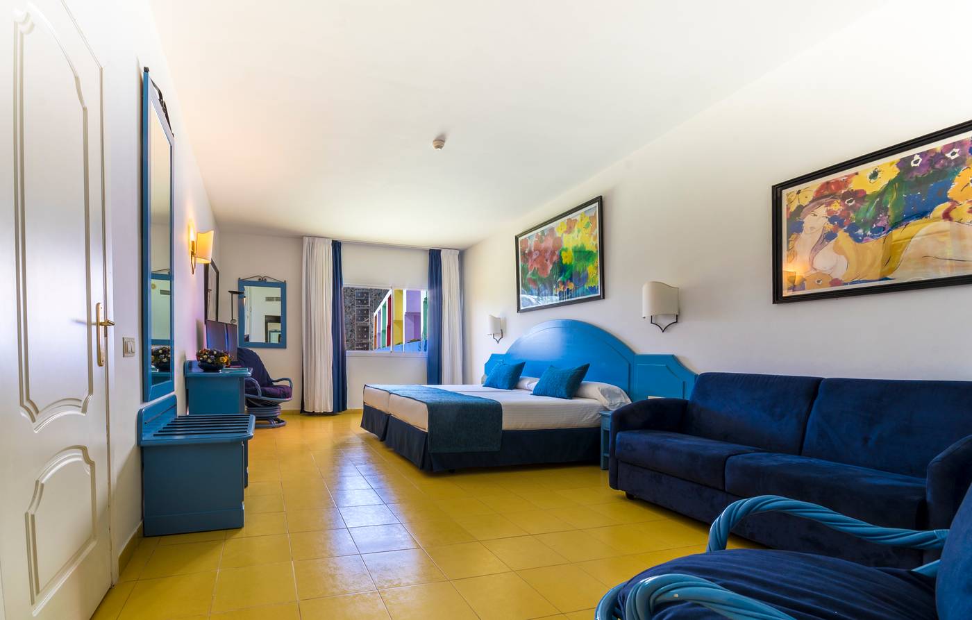 Hotel-LIVVO-Drago-Park-Room-23