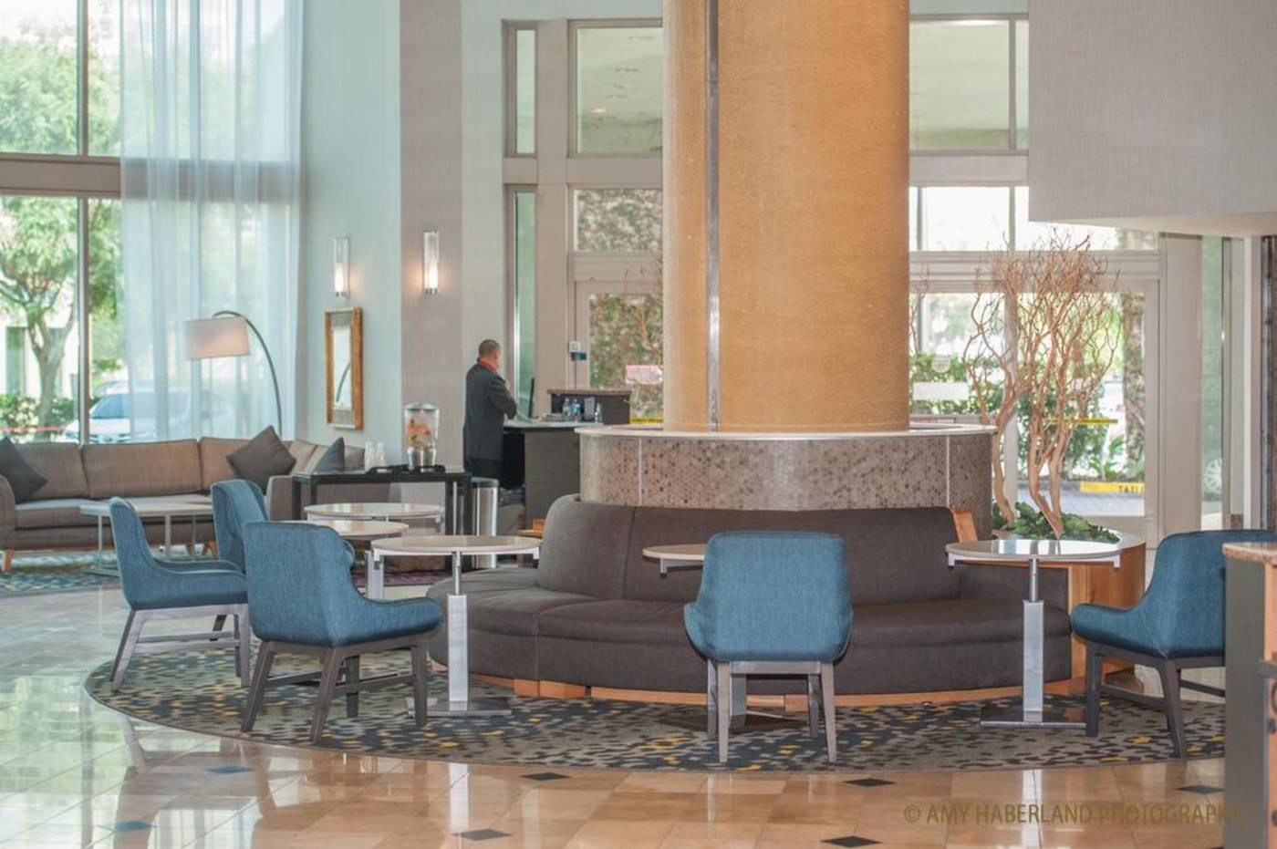 Anaheim-Marriott-Suites-Lobby-14