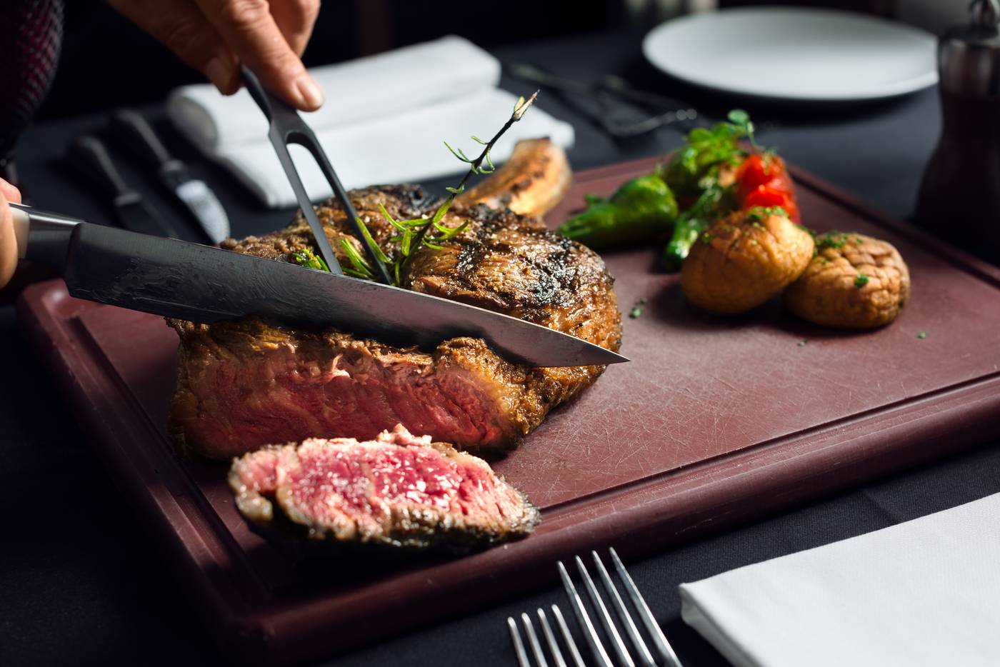 Pine-Cliffs-Hotel--a-Luxury-Collection-Resort-Restaurant-49