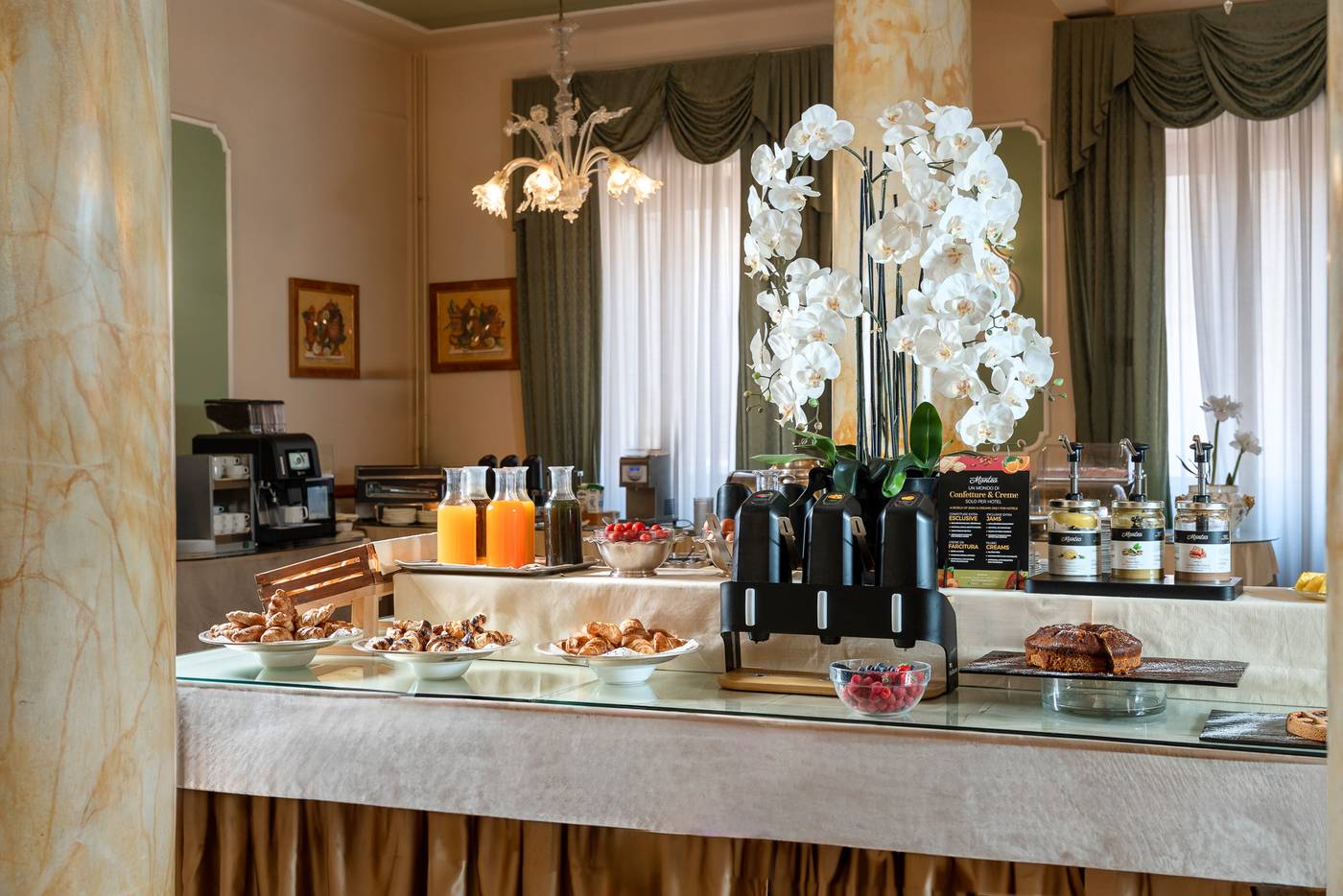 Hotel-Ercolini-e-Savi-Restaurant-52