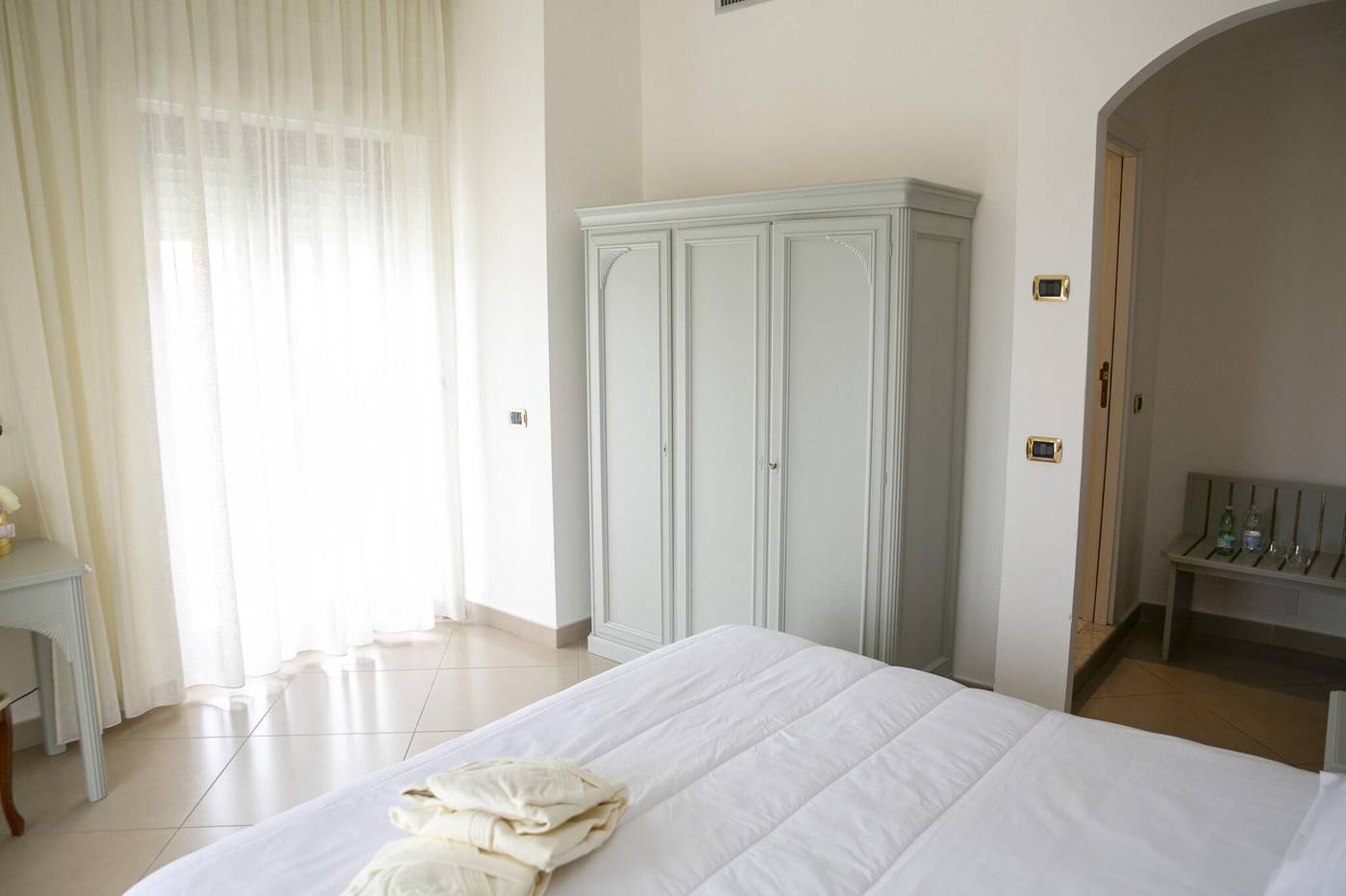 Resort-Sant-Angelo---SPA-Room-18