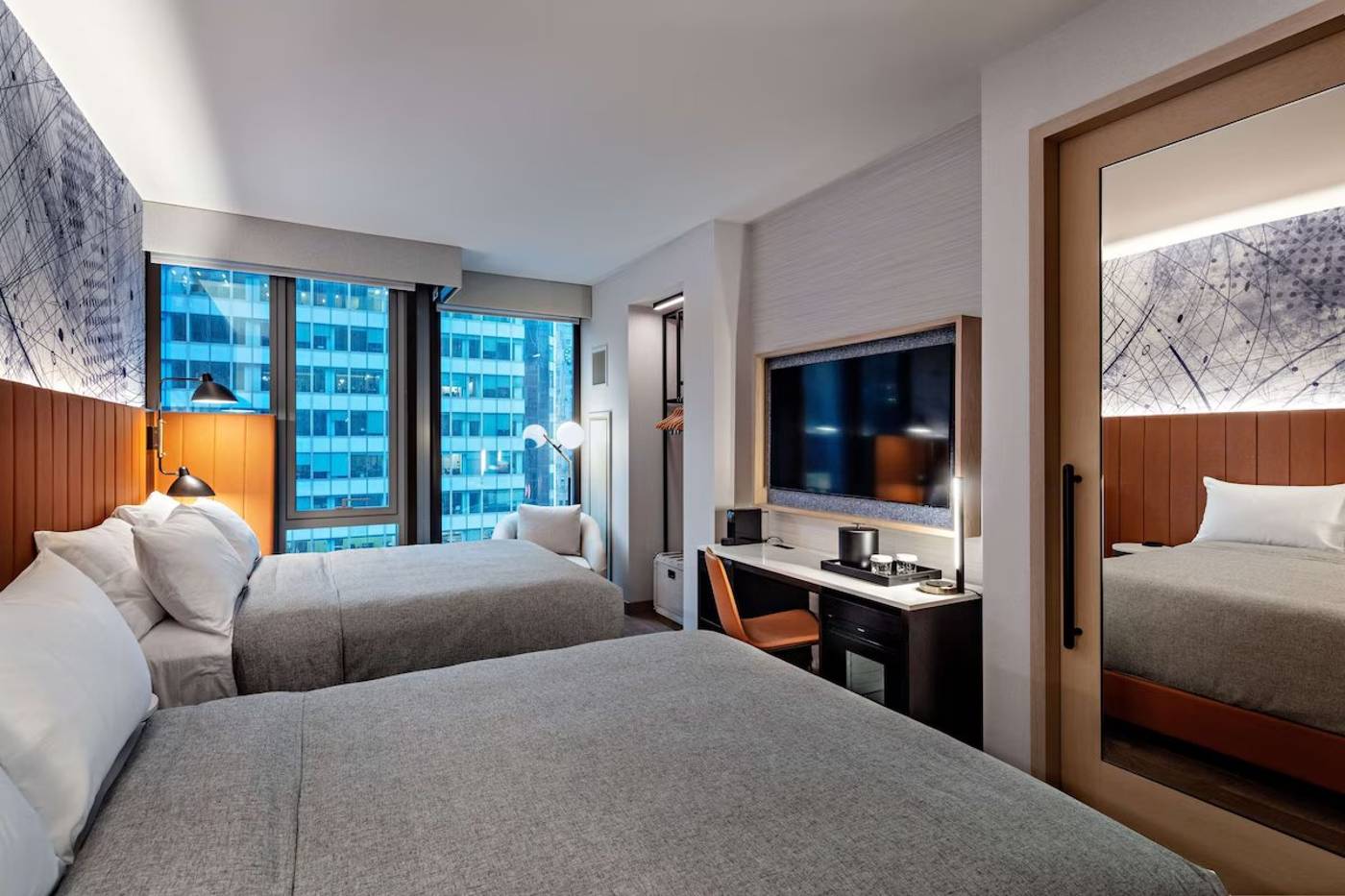 Tempo-by-Hilton-New-York-Times-Square-Room-37