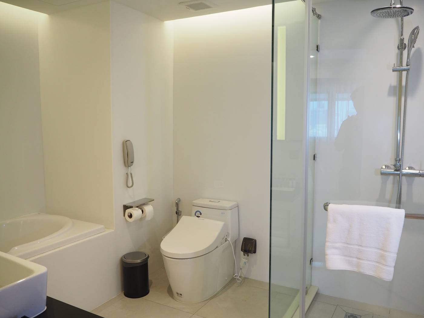 Centre-Point-Plus-Hotel-Pratunam-Room-50