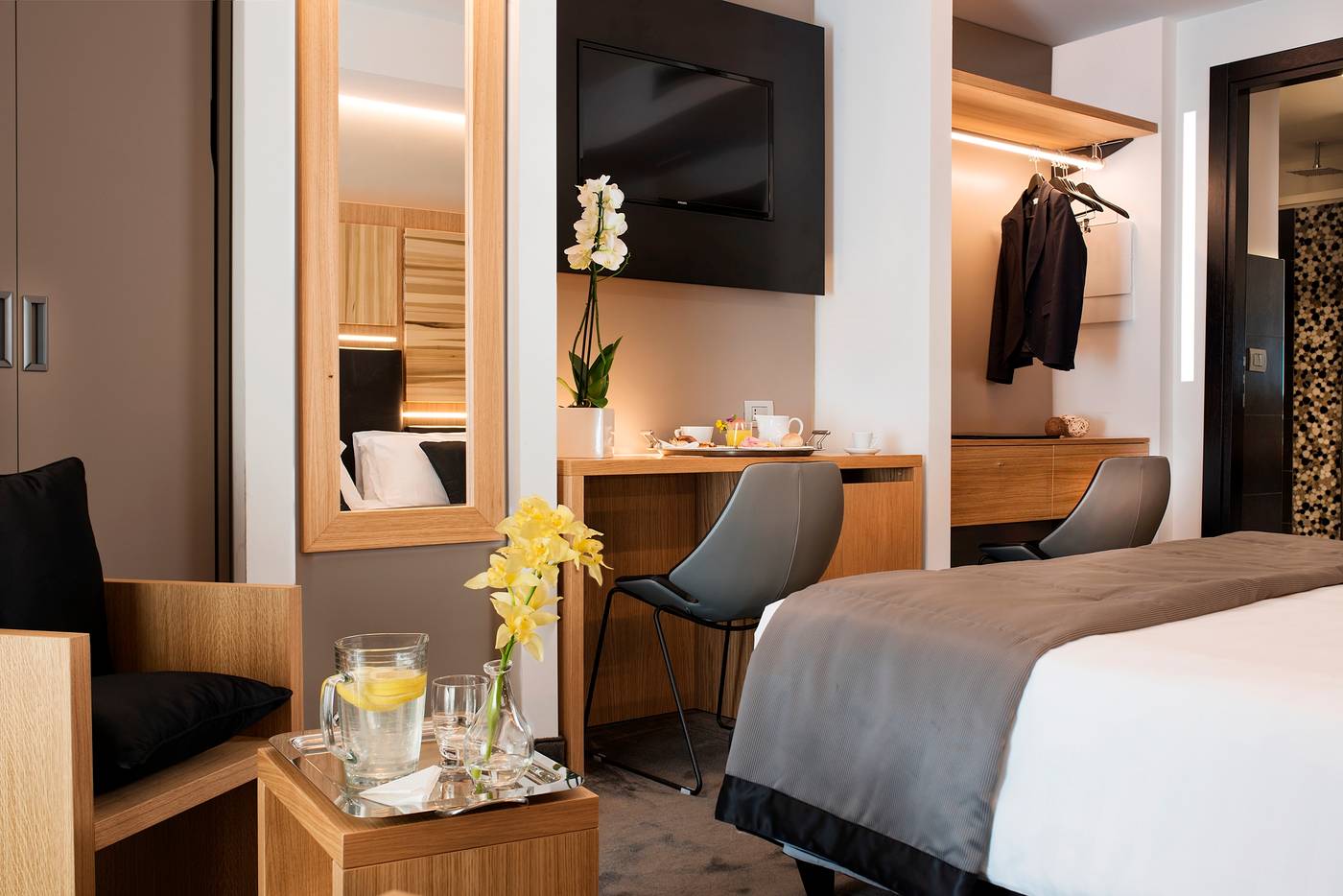 Trevi-Collection-Room-33