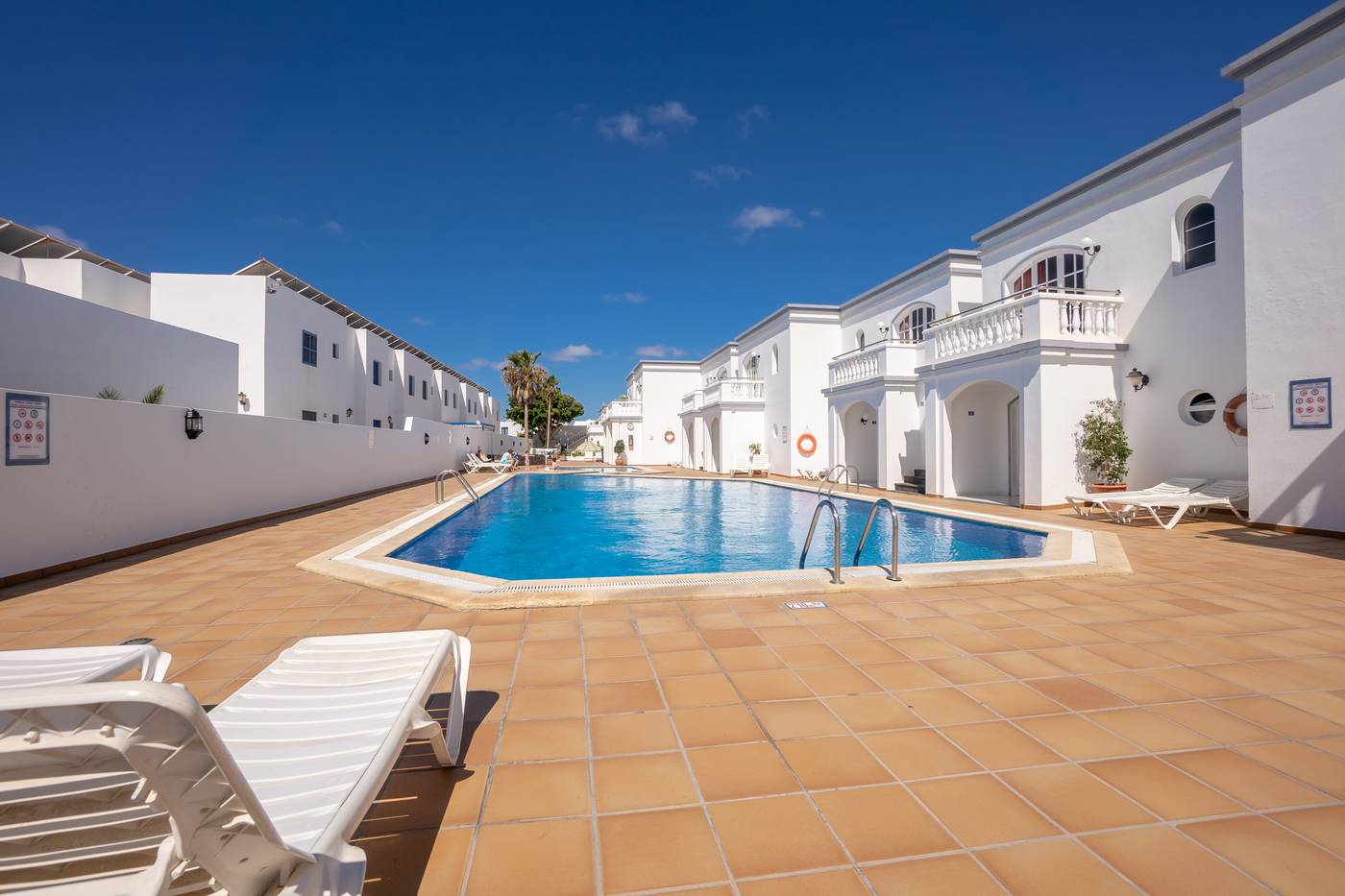 Corona-Mar-General-view-14