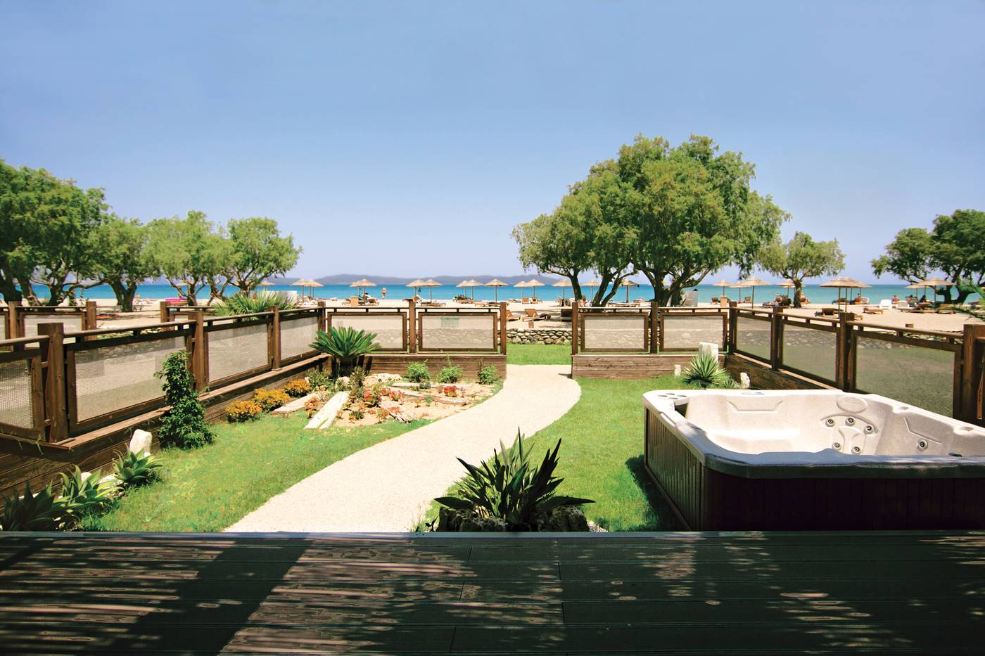 Atlantis-Hotel-Room-78