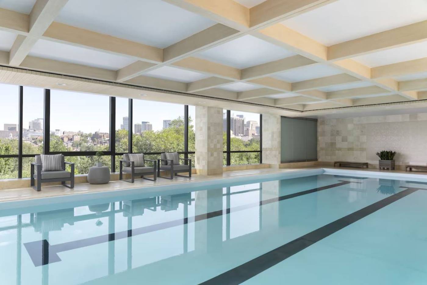 Four-Seasons-Hotel-Boston-Pool-58