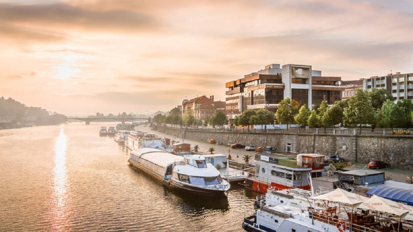 The-President-General-view-10