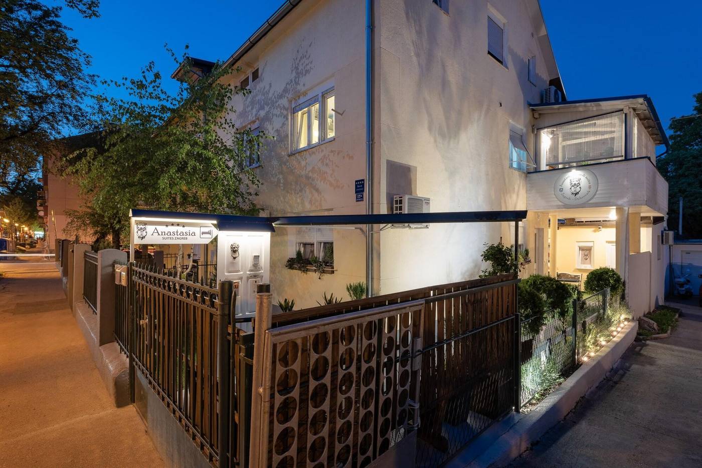 Anastasia Suites Zagreb-Croatia-Zagreb-General view-5