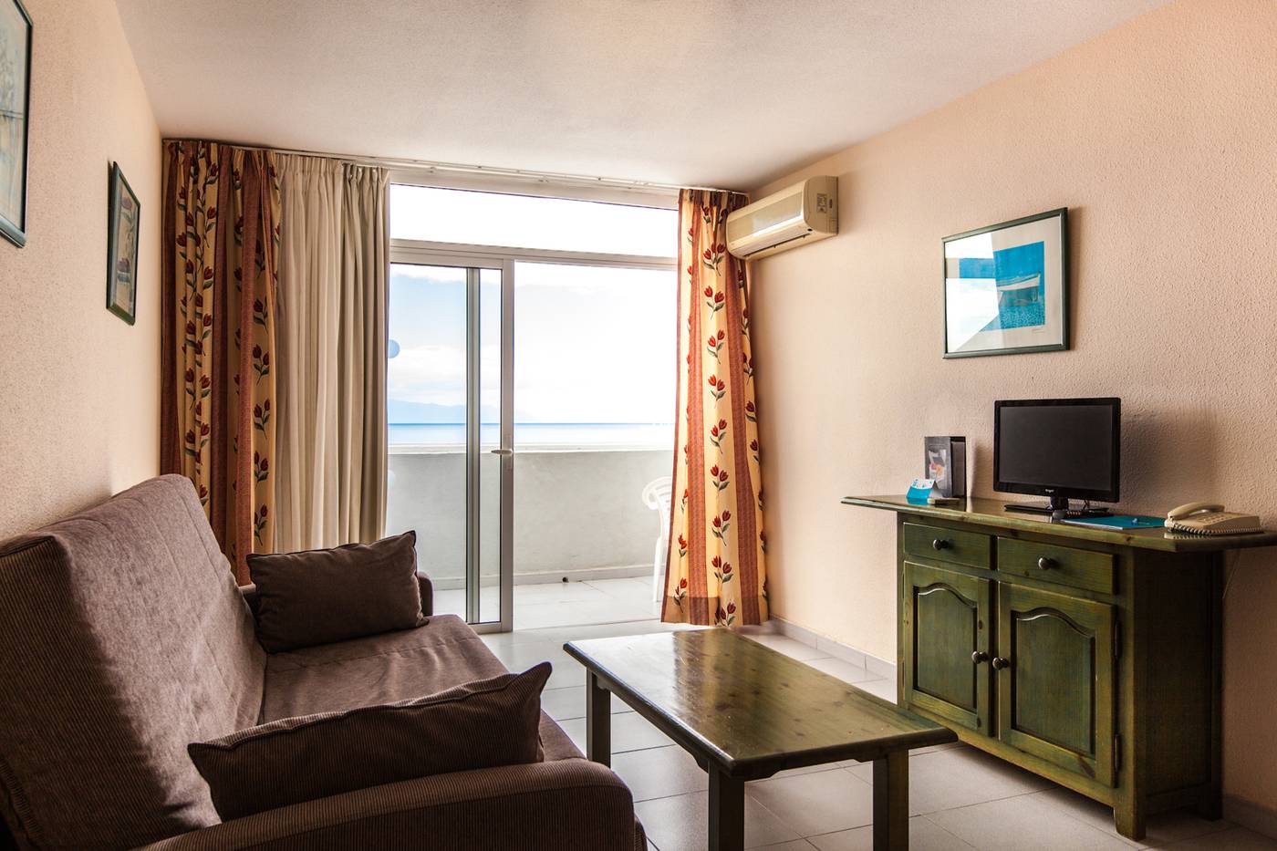 Blue-Sea-Lagos-de-Cesar-Room-13