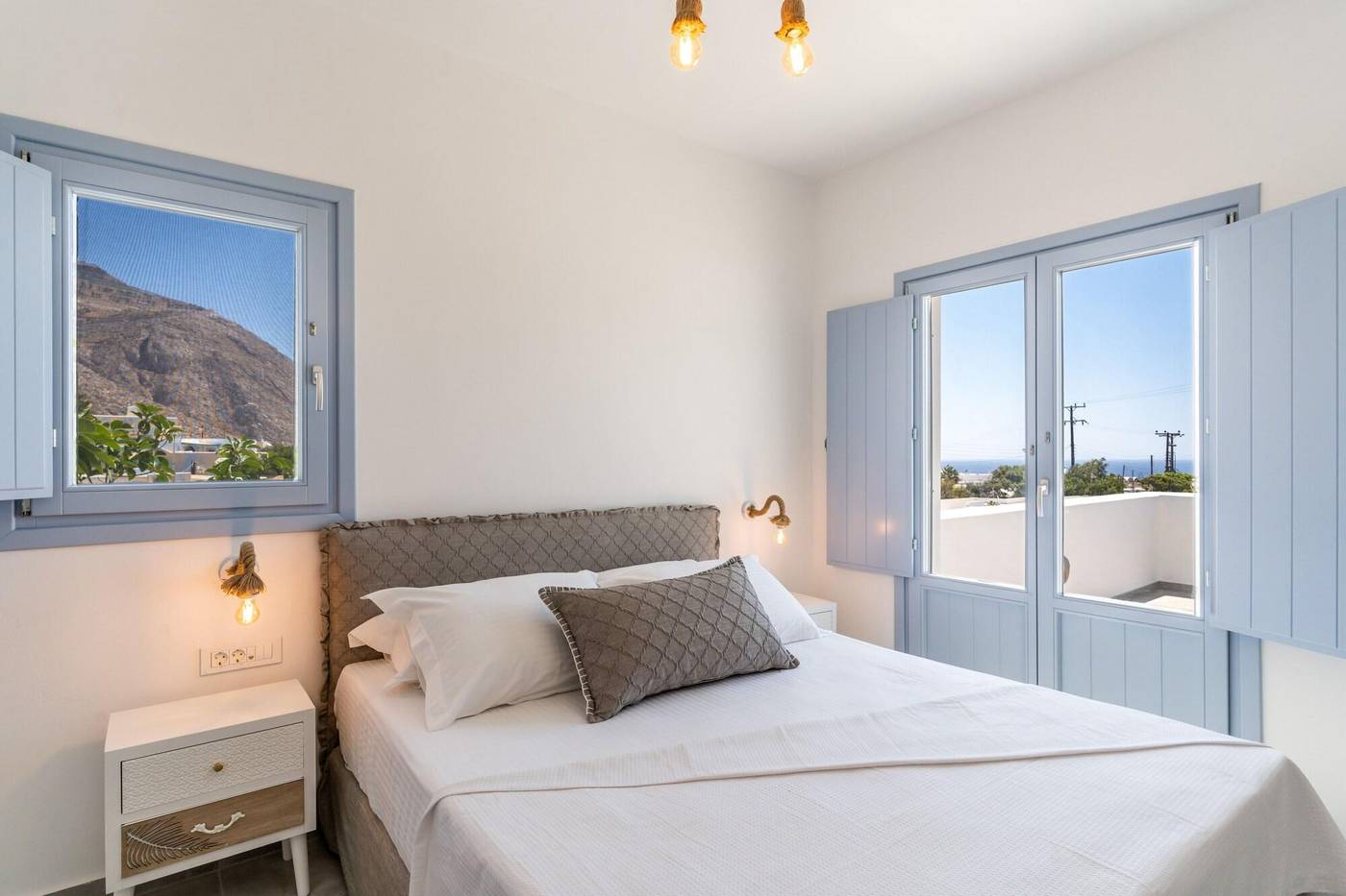 Santorossa-Luxury-Villas-Room-45