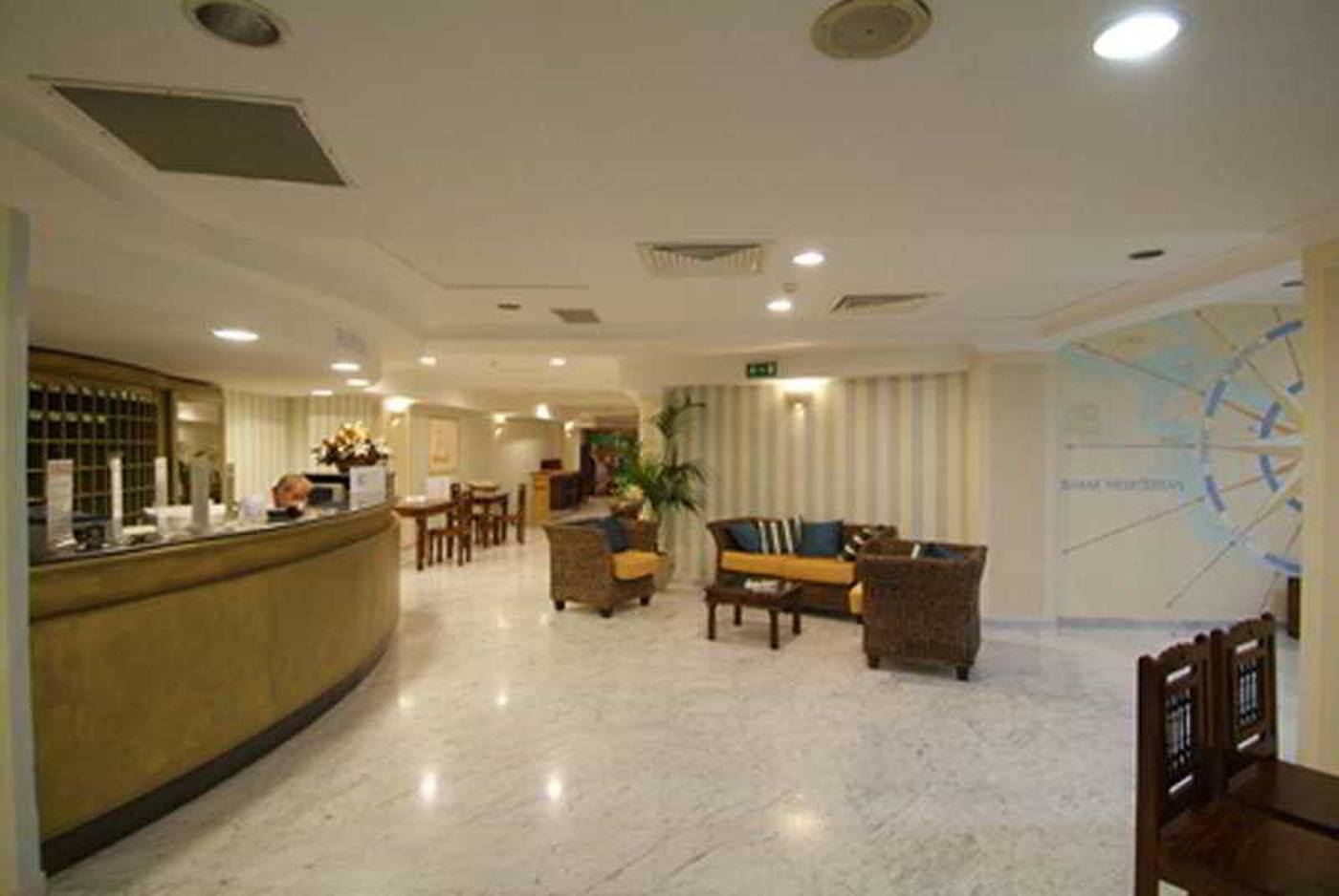 Porto-Azzurro-Lobby-51