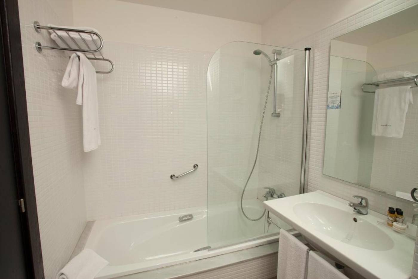 Aparthotel Attica21 As Galeras-Spain-OLEIROS, BASTIAGUEIRO-Room-9