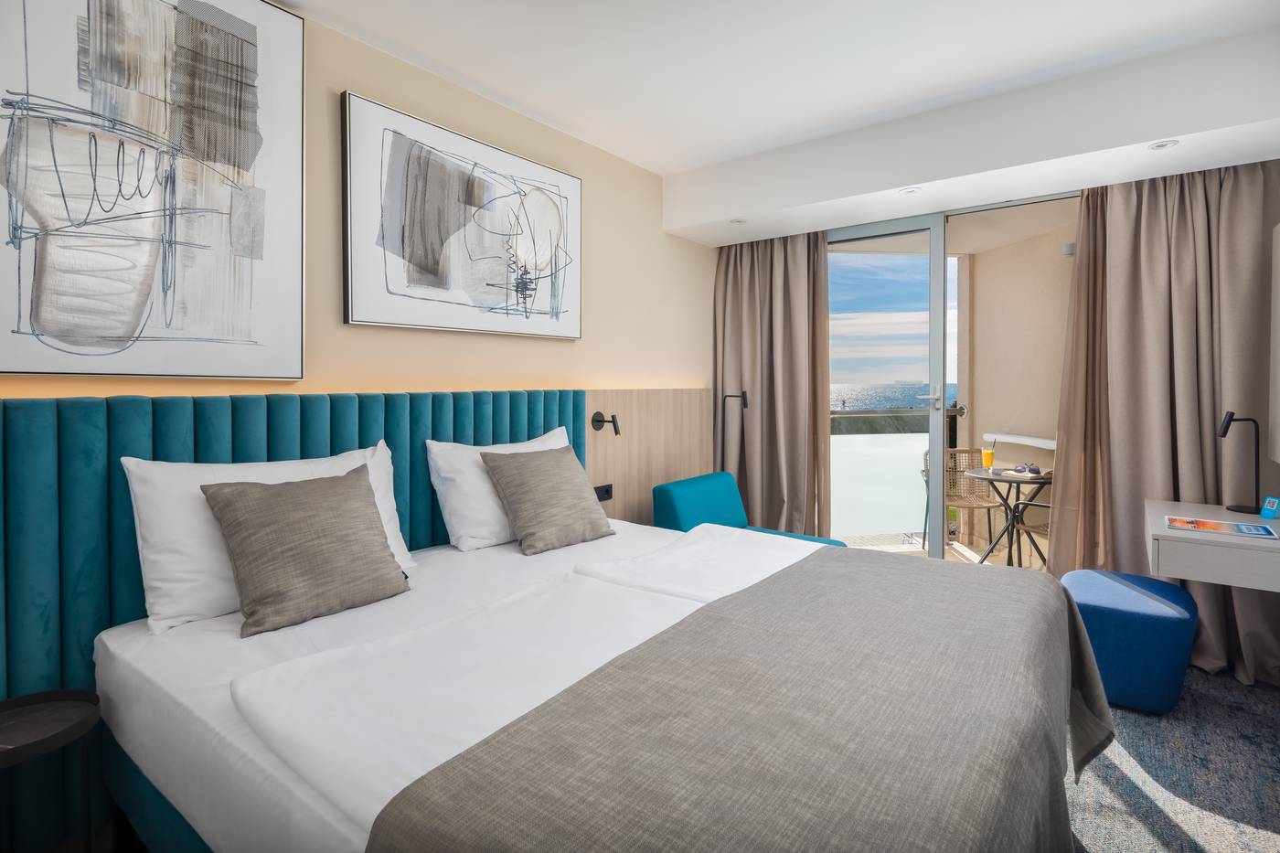 Aminess-Maestral-hotel-Room-21