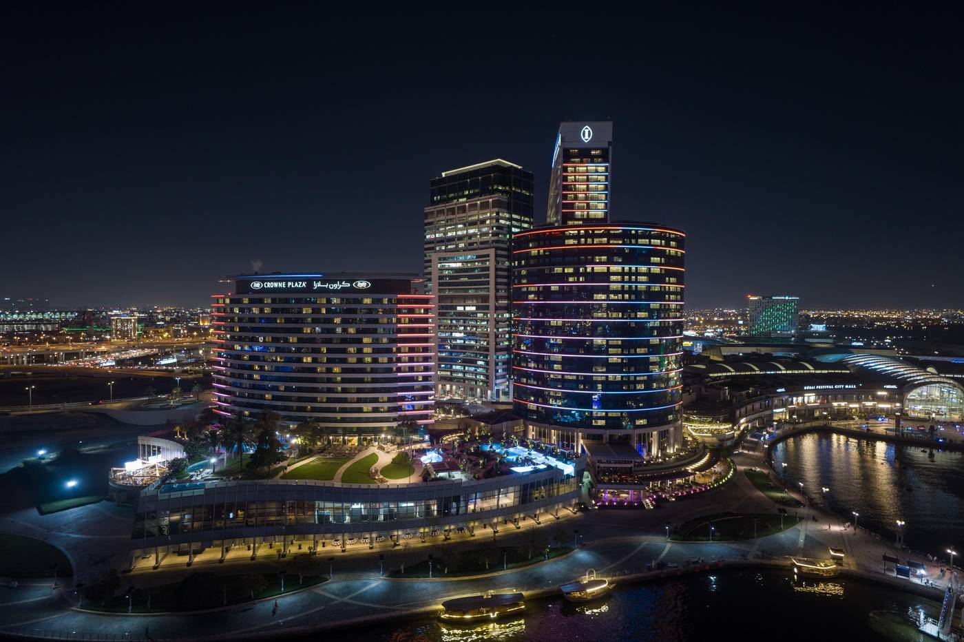 Crowne-Plaza-Dubai-Festival-City-Hotel-General-view-7