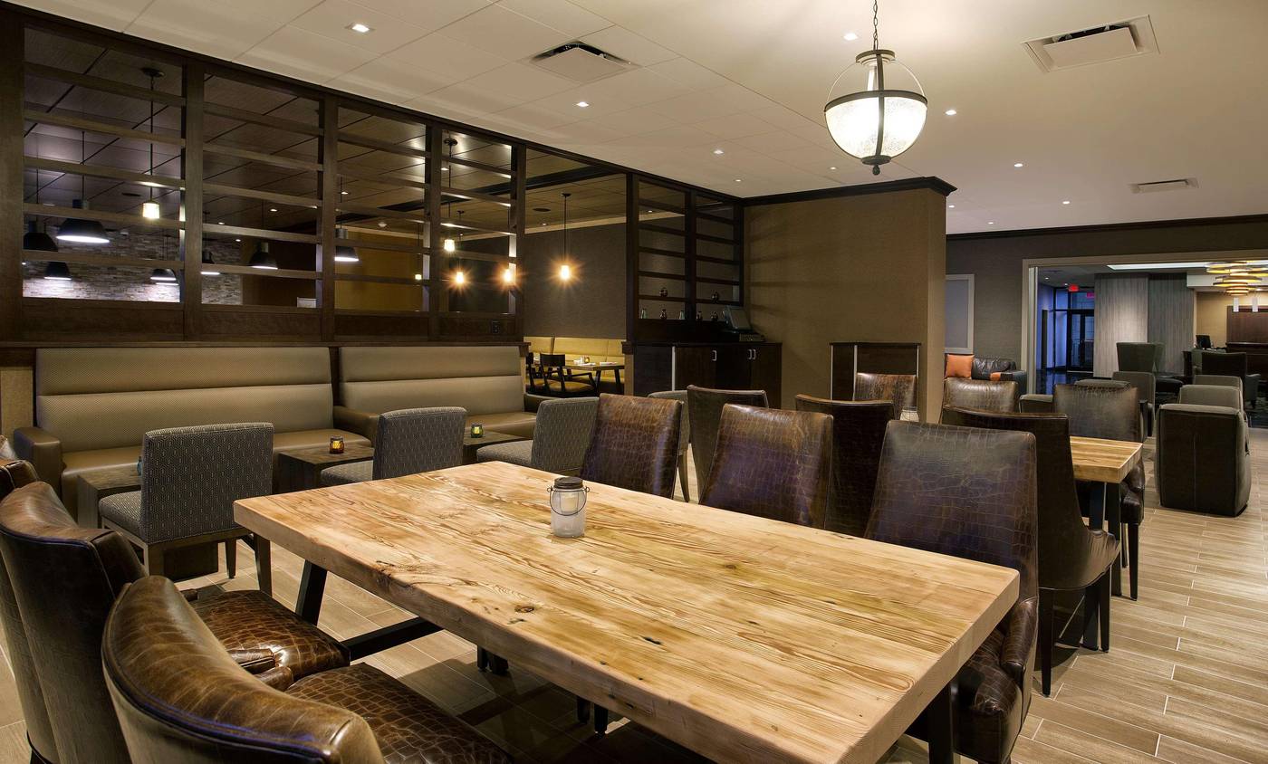 Doubletree-Hotel-Jersey-City-Restaurant-11
