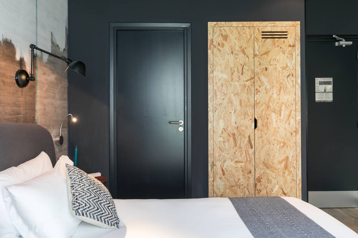 Best-Western-So-Co-by-HappyCulture-Room-20