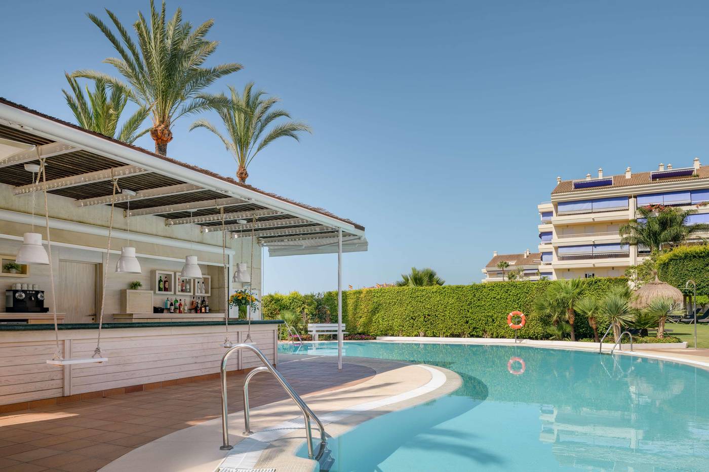 NH-Marbella-Pool-3
