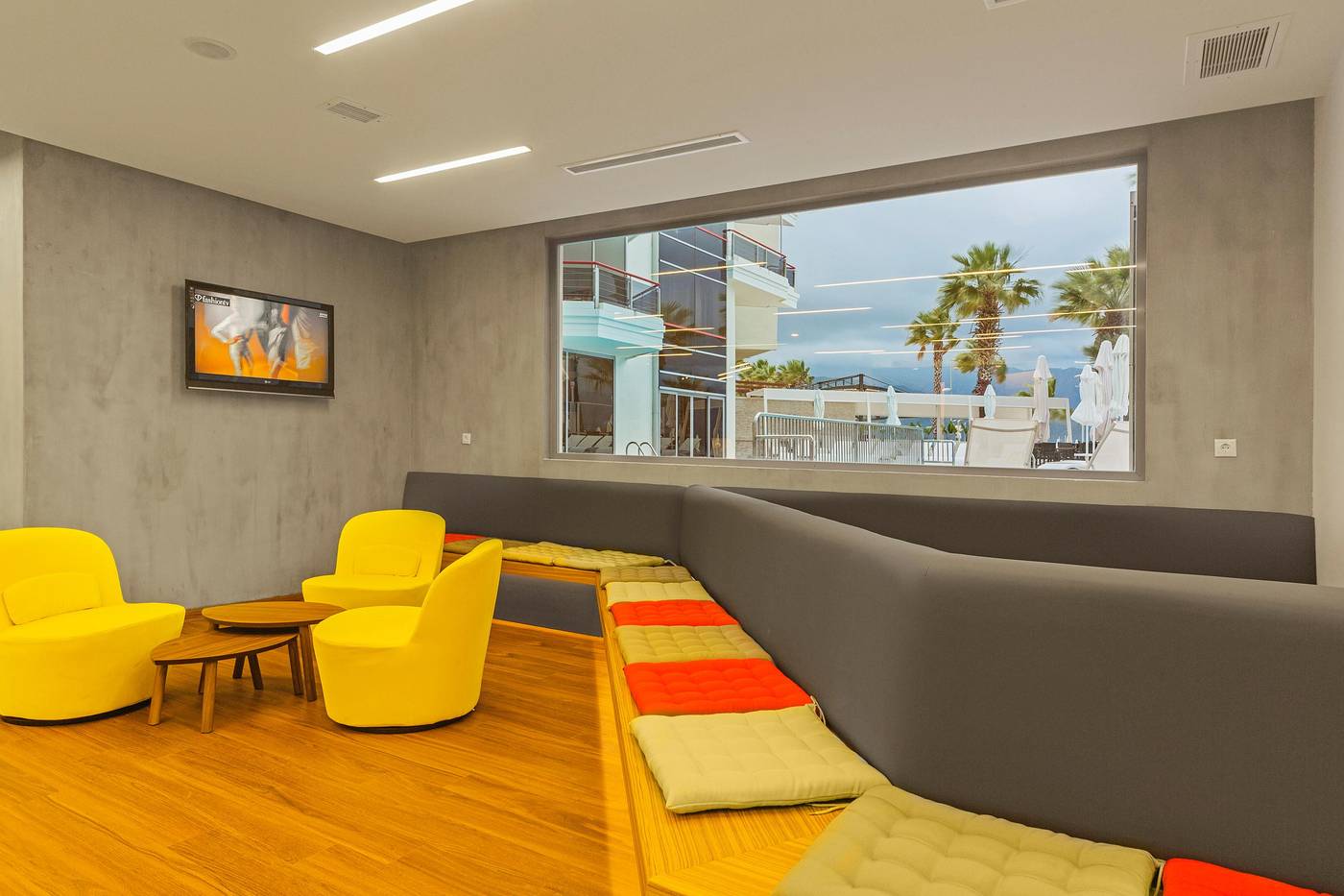 Poseidon-Hotel---Adults-Only-Lobby-30