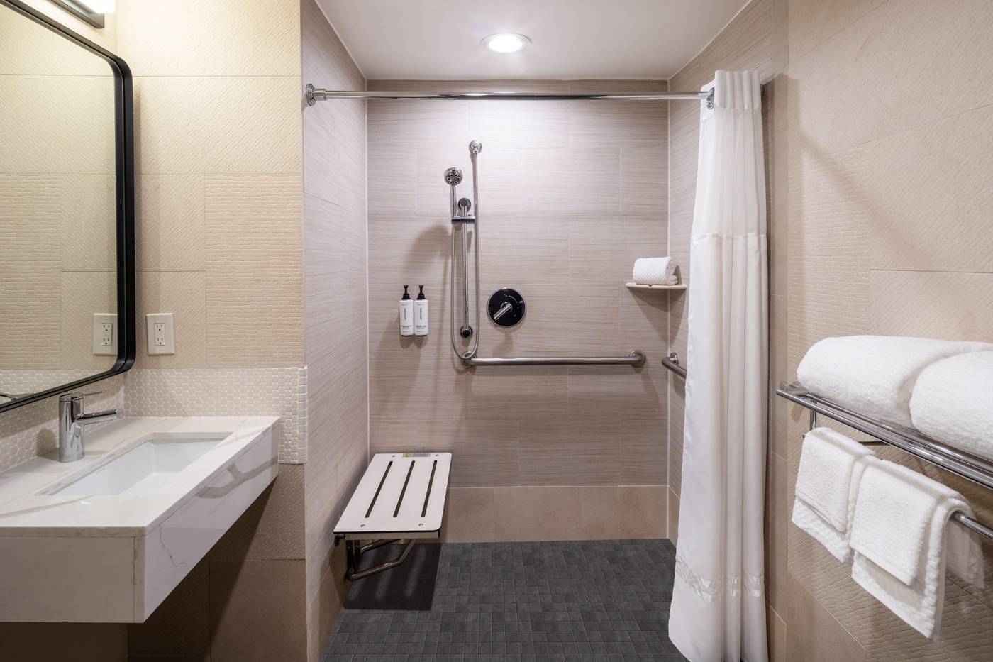 Voco-Times-Square-South-Room-28