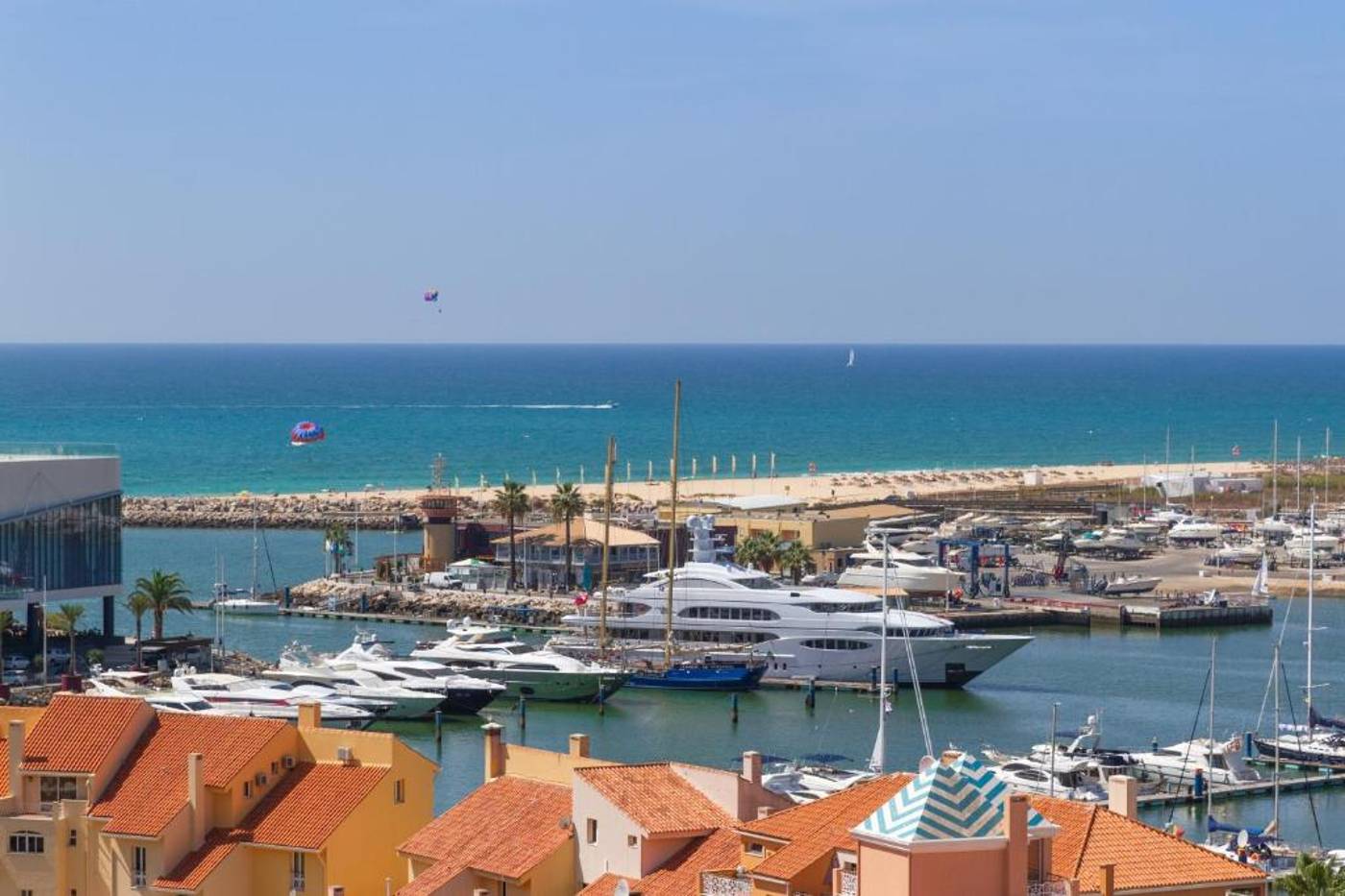 Luna-Olympus-Room-25