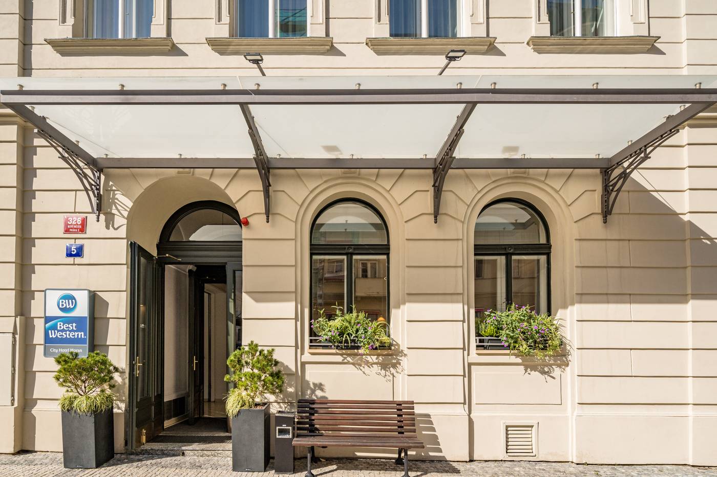 Best-Western-Hotel-Moran-General-view-53