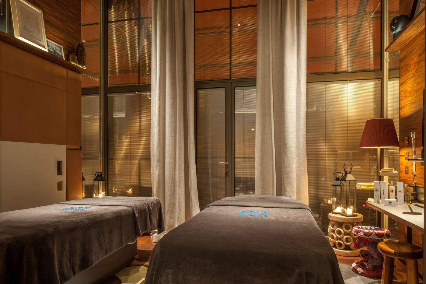 Brach-Paris-Sports-and-Entertainment-49