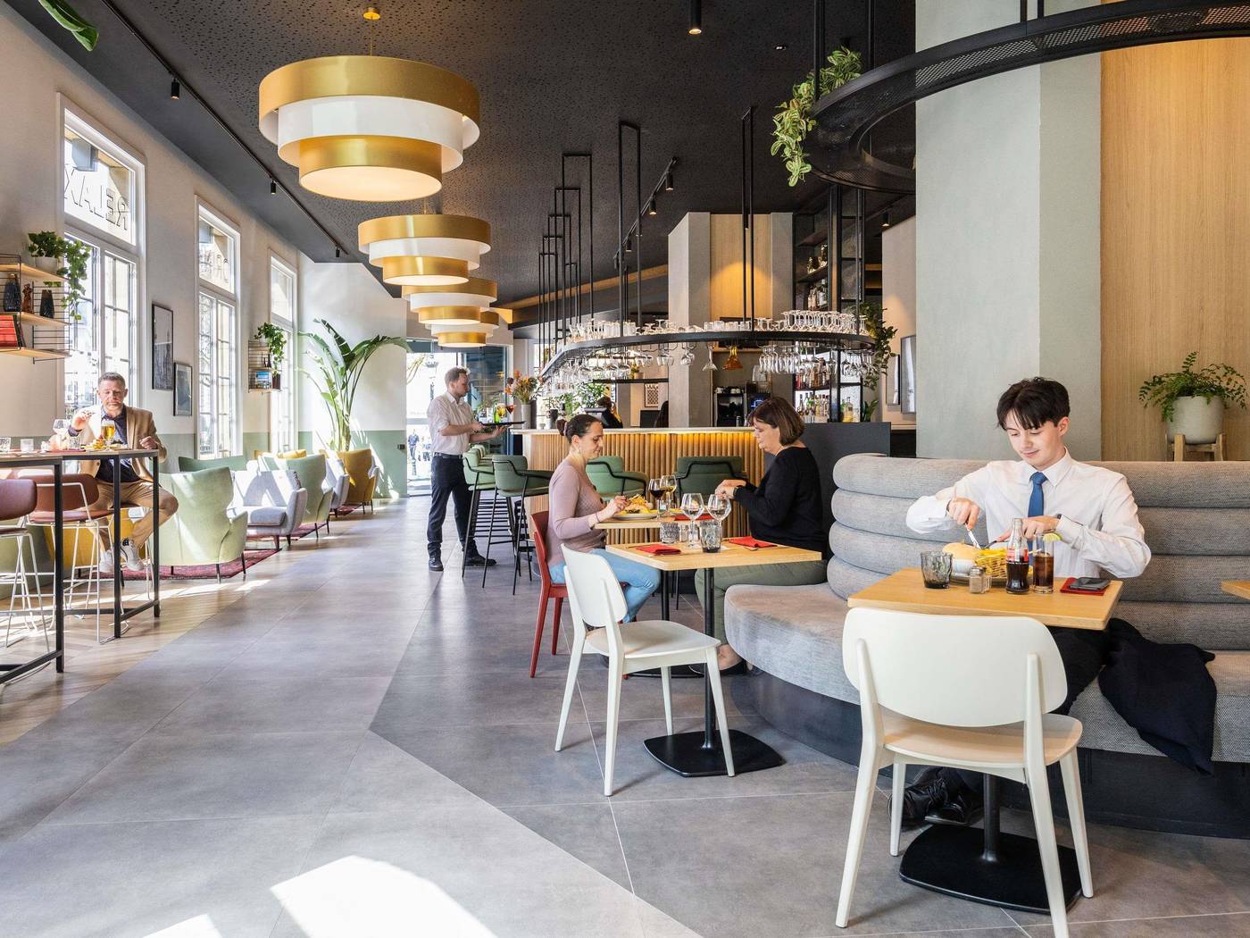 Novotel-Brussels-off-Grand-Place-Bar-16