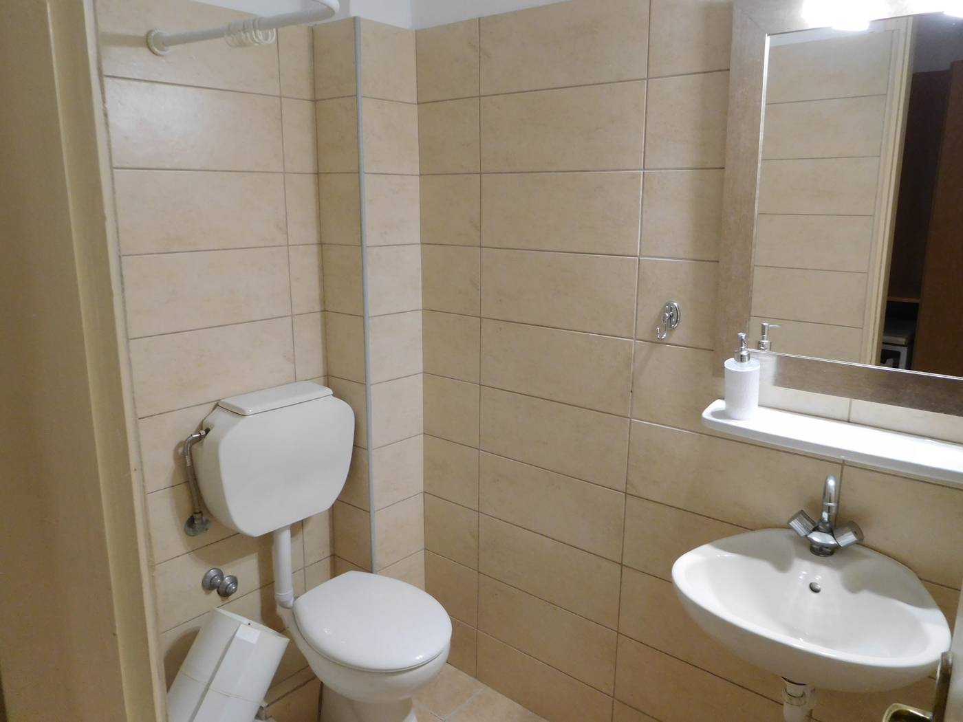 Hotel-Oceanis-Poros-Room-18