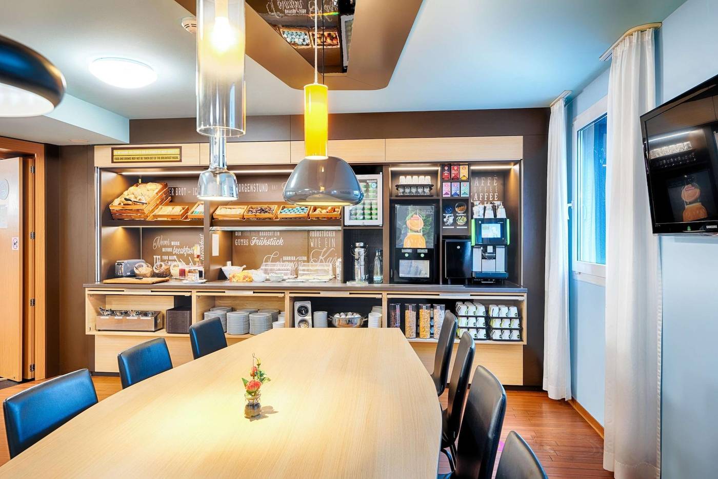 B-b-Hotel-Koln-frechen-Restaurant-20