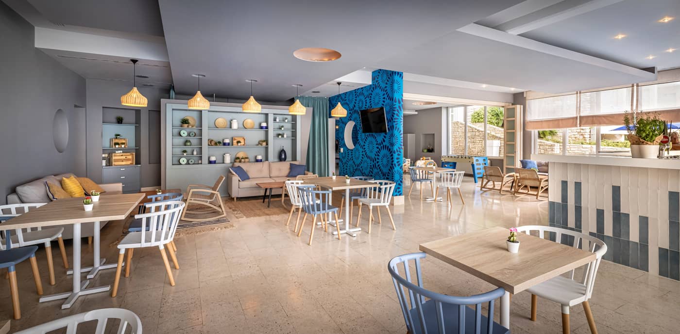 Sunny-Rabac-by-Valamar-Lobby-21