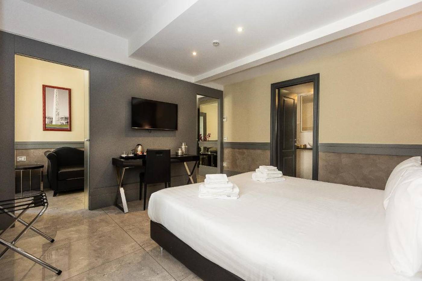 Hotel-Castellino-Roma-Room-16