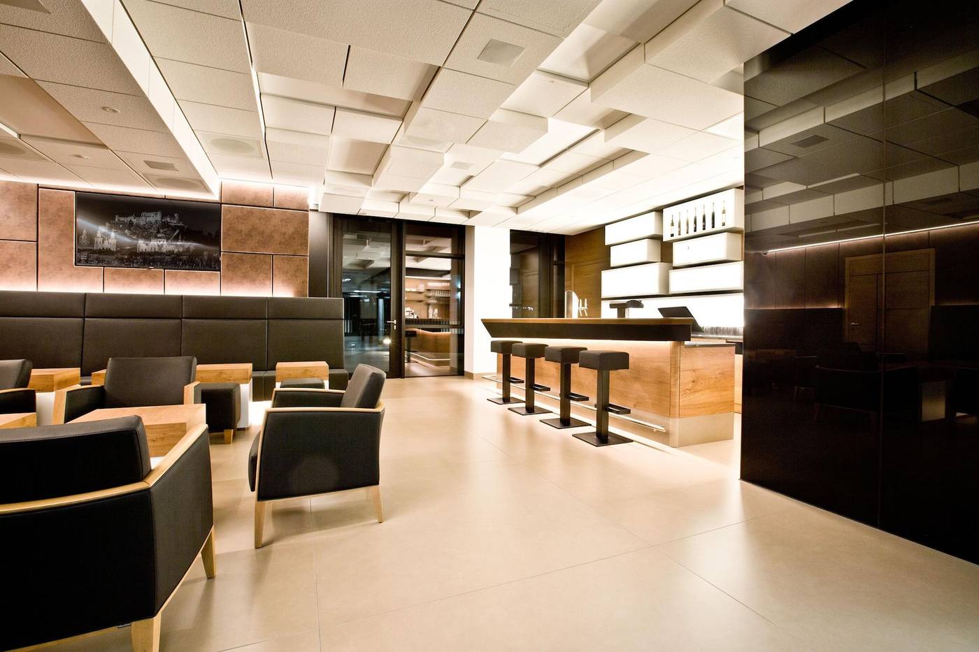 Cool Mama-Austria-Salzburg-Lobby-3