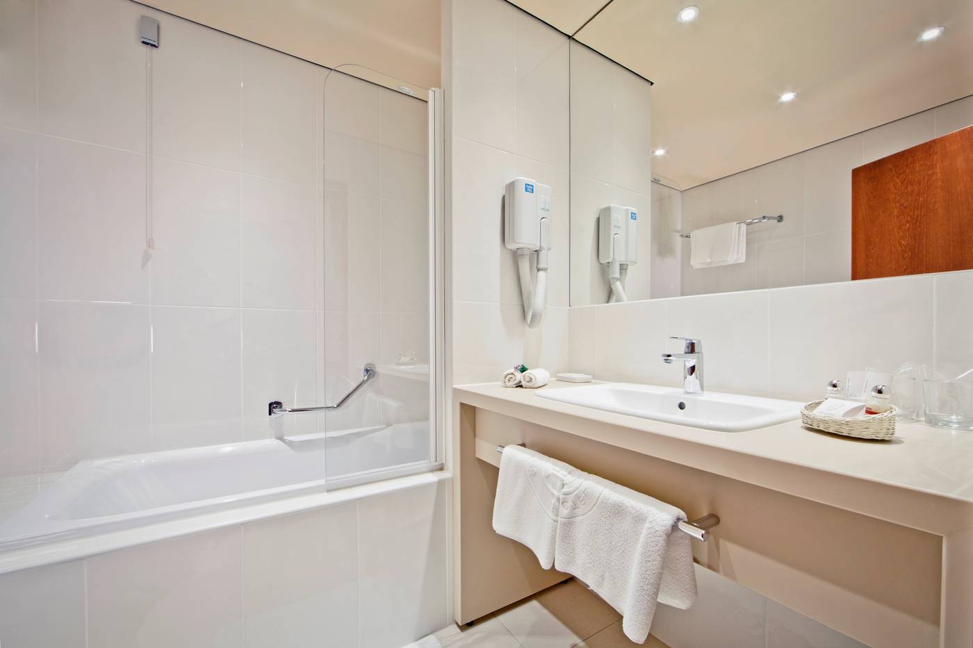 Hotel Central-Croatia-ZAGREB-Room-6