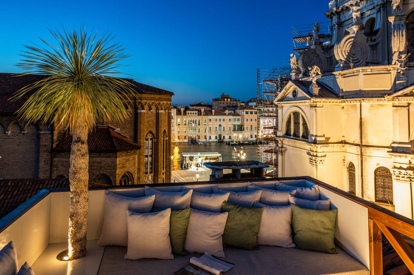 Ca--Maria-Adele-Room-11