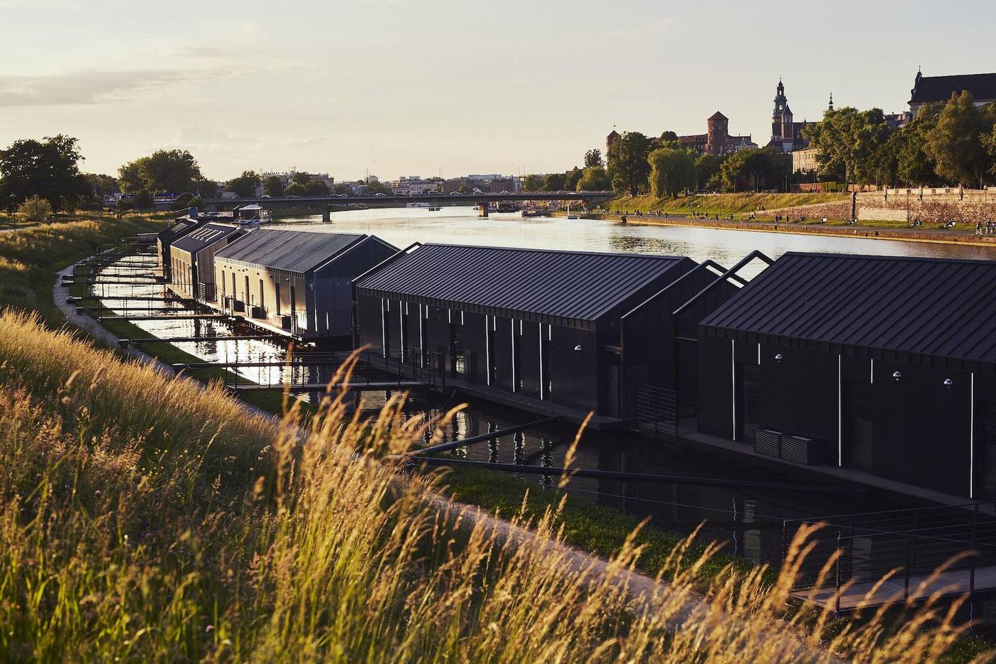 New-Port-Hotel-General-view-48