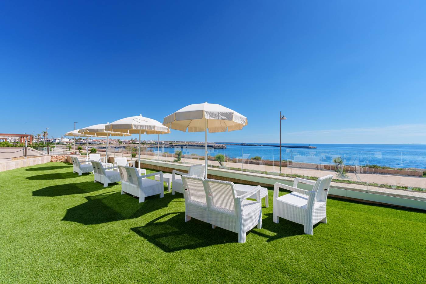 Caprice-Skyline-Aparthotel-Terrace-63