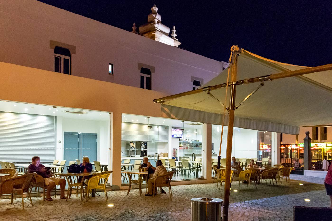 Vila-Recife-Restaurant-10