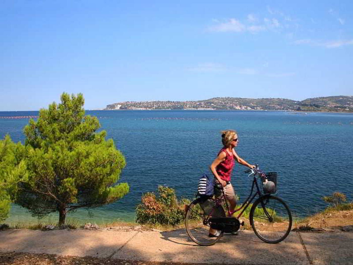 Apartments-Kanegra-Plava-Laguna-Sports-and-Entertainment-43